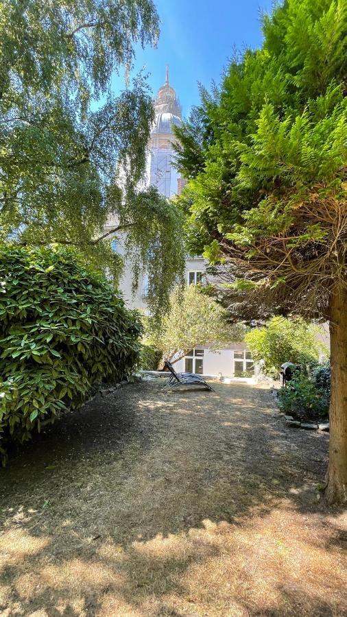 Au Jardin De La Basilique Apartment บูโลญ-ซูร์-แมร์ ภายนอก รูปภาพ