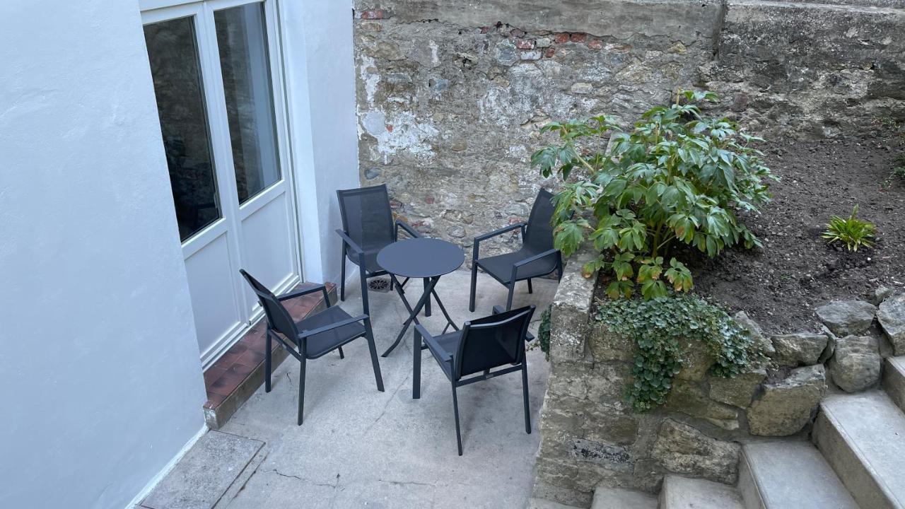 Au Jardin De La Basilique Apartment บูโลญ-ซูร์-แมร์ ภายนอก รูปภาพ